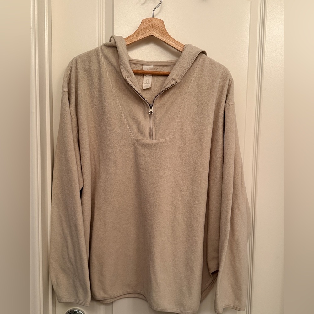 H&M Cream Pullover Jacket
